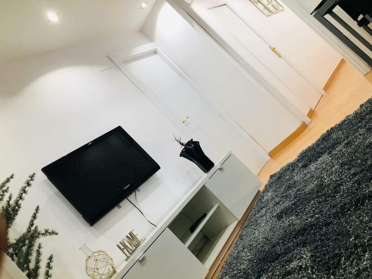 Апартаменты Apartamento Good Vibes Сарагоса Экстерьер фото